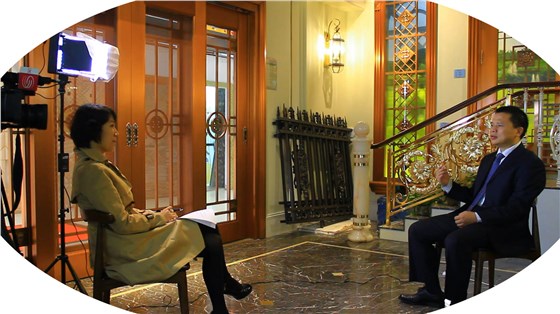 “铜盟荟”董事长姜文先生接受采访 “铜盟荟”董事长姜文先生接受采访