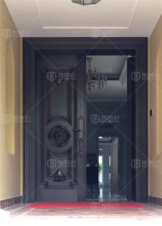 别墅双开铜门实景_铜盟荟铜门 别墅双开铜门实景_铜盟荟铜门