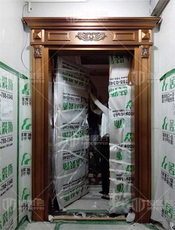 家用铜门实景案例_子母铜门现场图片_铜盟荟铜门