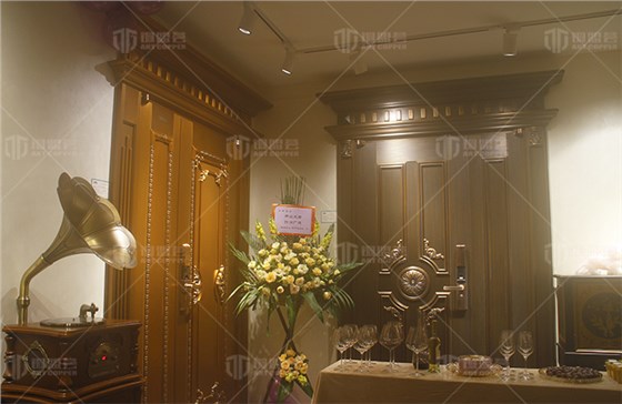 铜盟荟铜门展厅展示