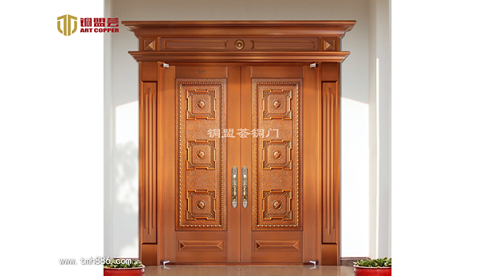吴先生所选 别墅双开铜门款式&ldquo;大富大贵&rdquo;