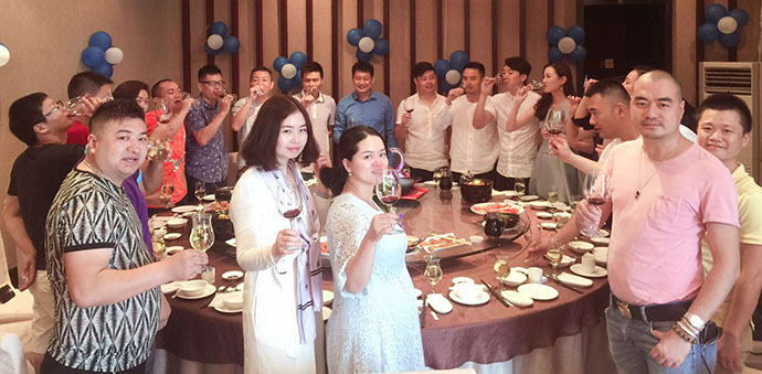 深圳铜门_铜盟荟（世纪中心店）