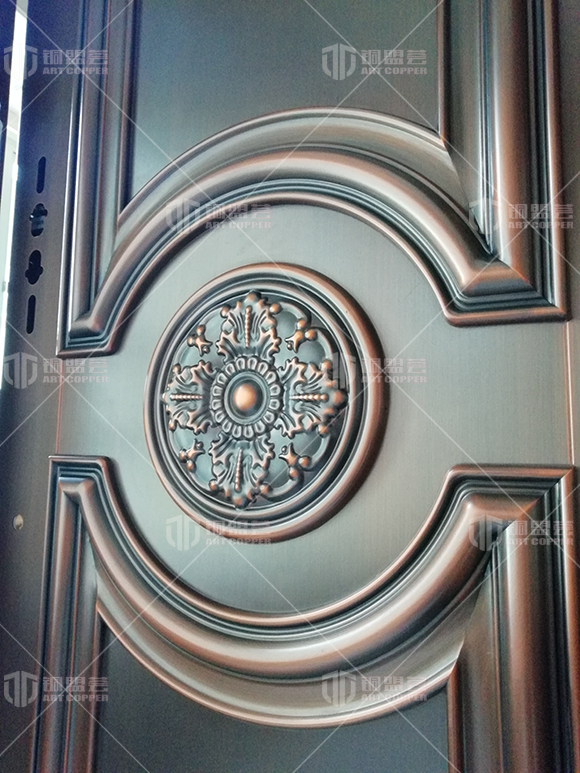 家用铜门实景案例_子母铜门现场图片_铜盟荟铜门