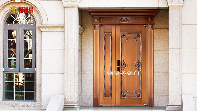 赵小姐所选子母铜门款式_铜盟荟铜门