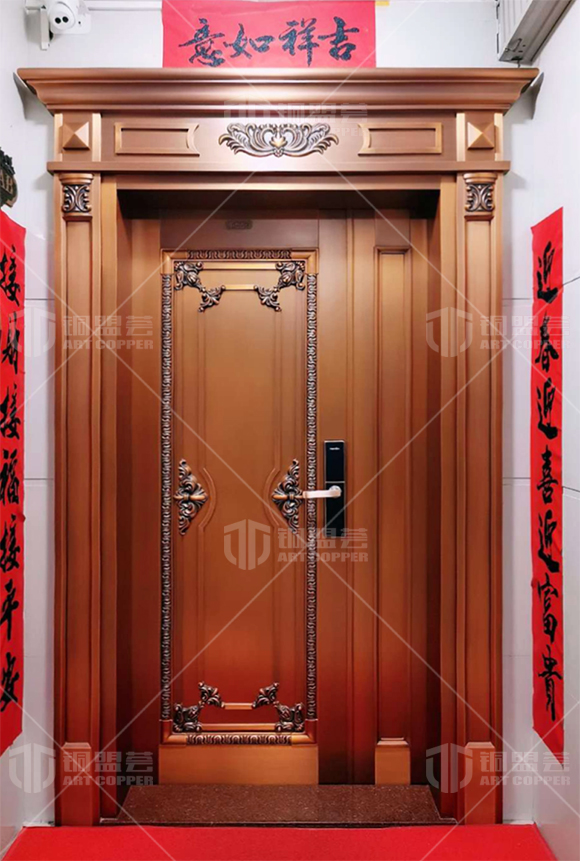 家用铜门实景案例_子母铜门现场图片_铜盟荟铜门