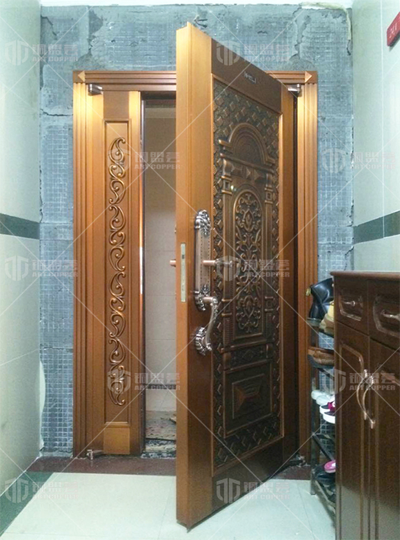 【家庭住宅子母铜门安装案例】铜门安装完成照片